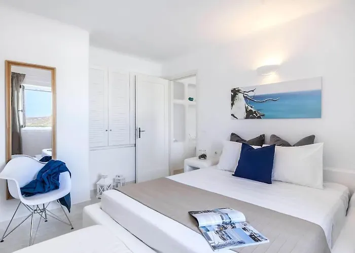 Villa Chaniotis Jacuzzi & Pool