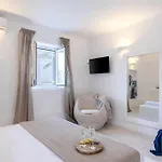 Chaniotis Jacuzzi & Pool Villa *