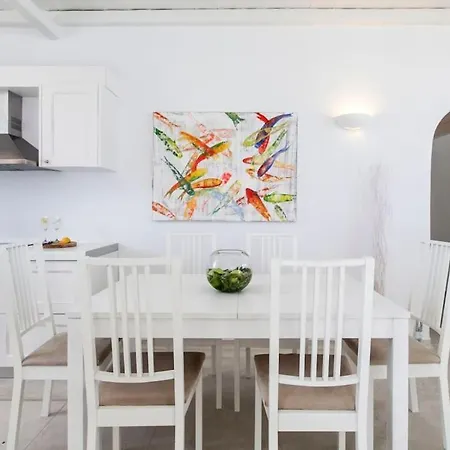 ヴィラ Chaniotis Jacuzzi & Pool カラファティス