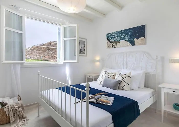 Chaniotis Jacuzzi & Pool Калафатис