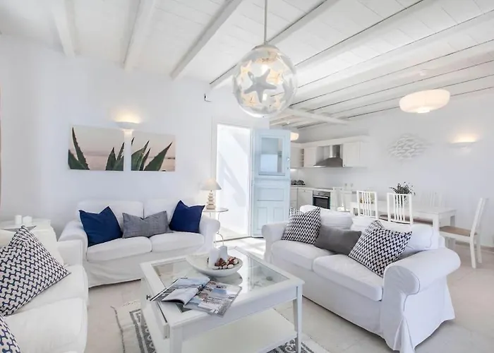 Chaniotis Jacuzzi & Pool