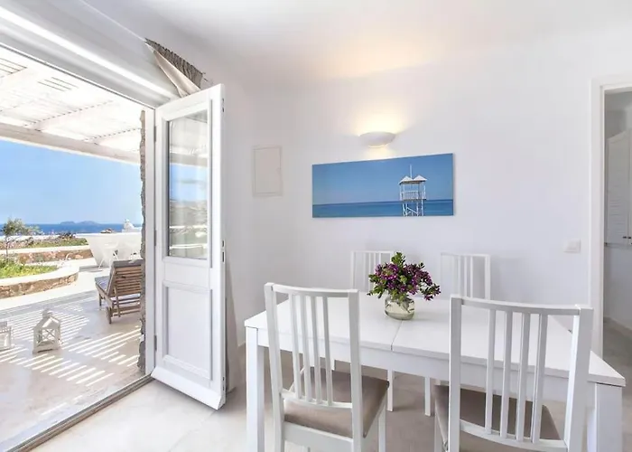 Chaniotis Jacuzzi & Pool קלפטיס